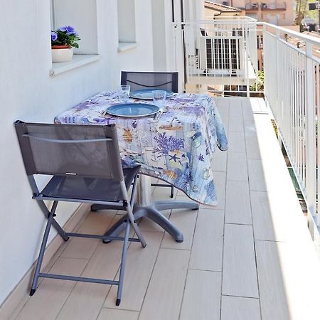 רימיני Casa Vacanze Aurora Centro מראה חיצוני תמונה