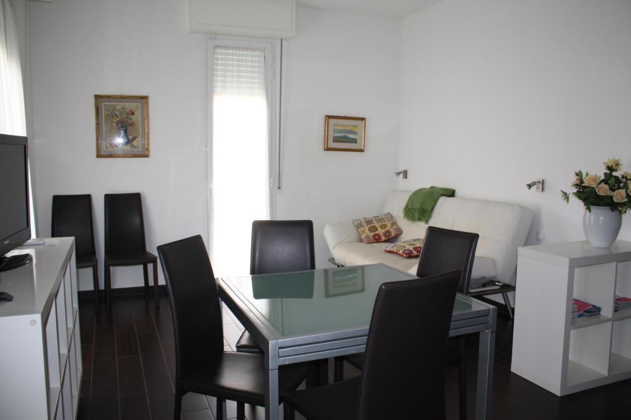 רימיני Casa Vacanze Aurora Centro מראה חיצוני תמונה