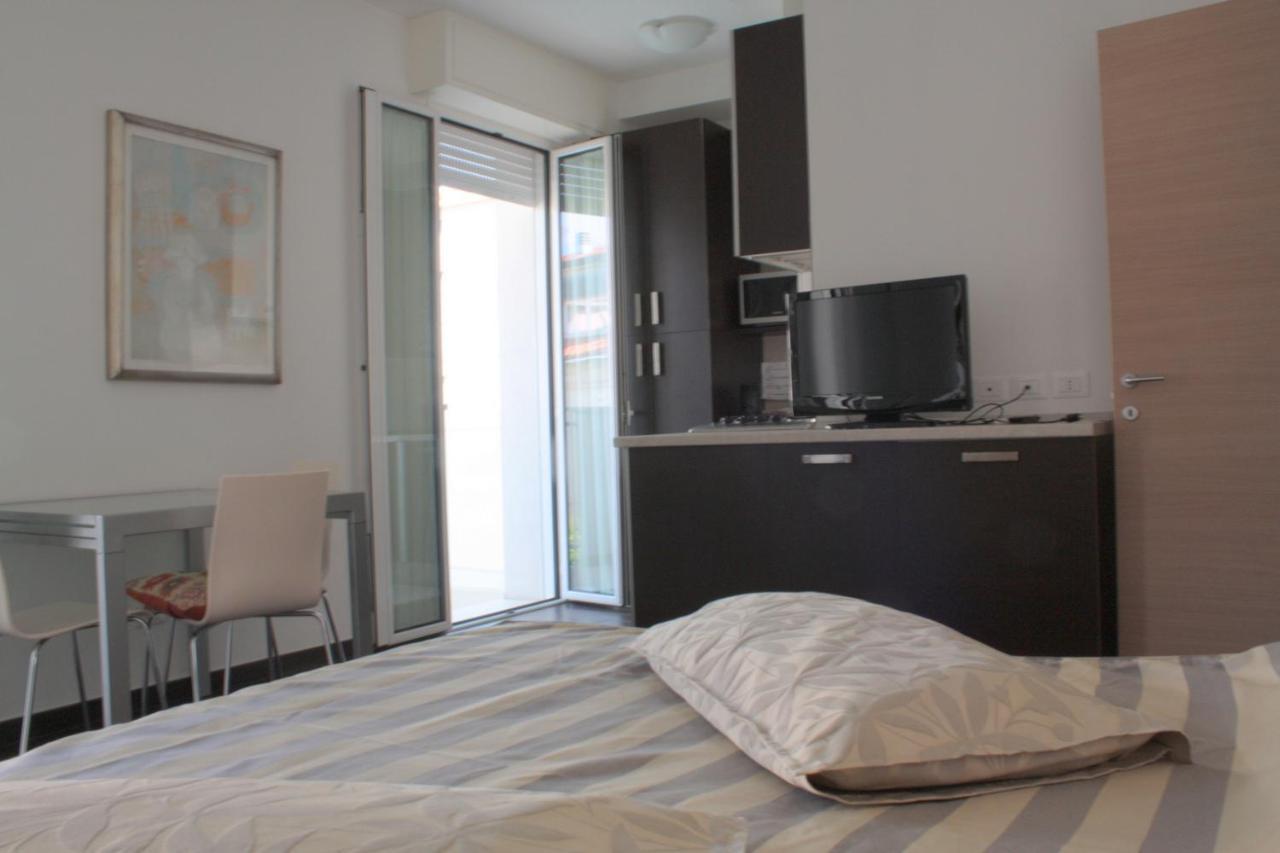 רימיני Casa Vacanze Aurora Centro מראה חיצוני תמונה