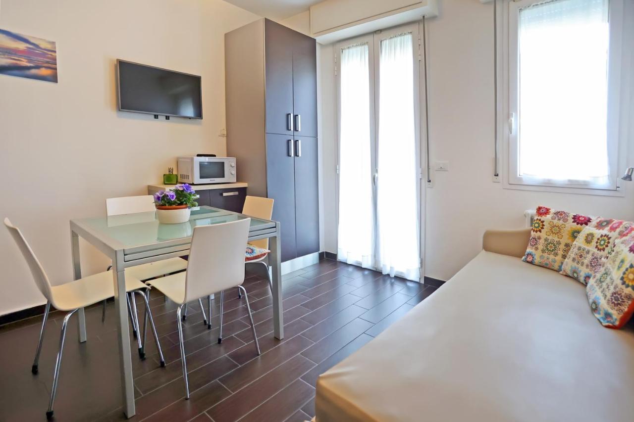 רימיני Casa Vacanze Aurora Centro מראה חיצוני תמונה